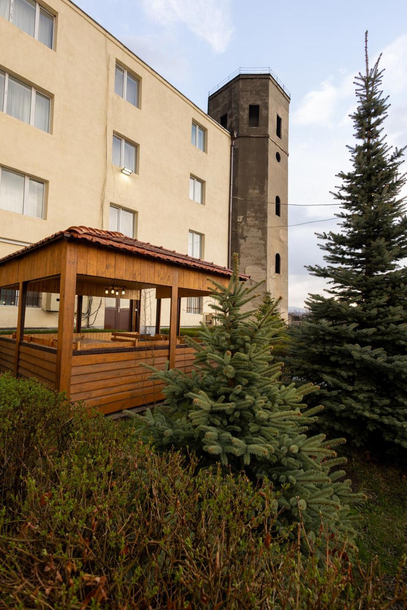Gyumri Hotel Экстерьер фото