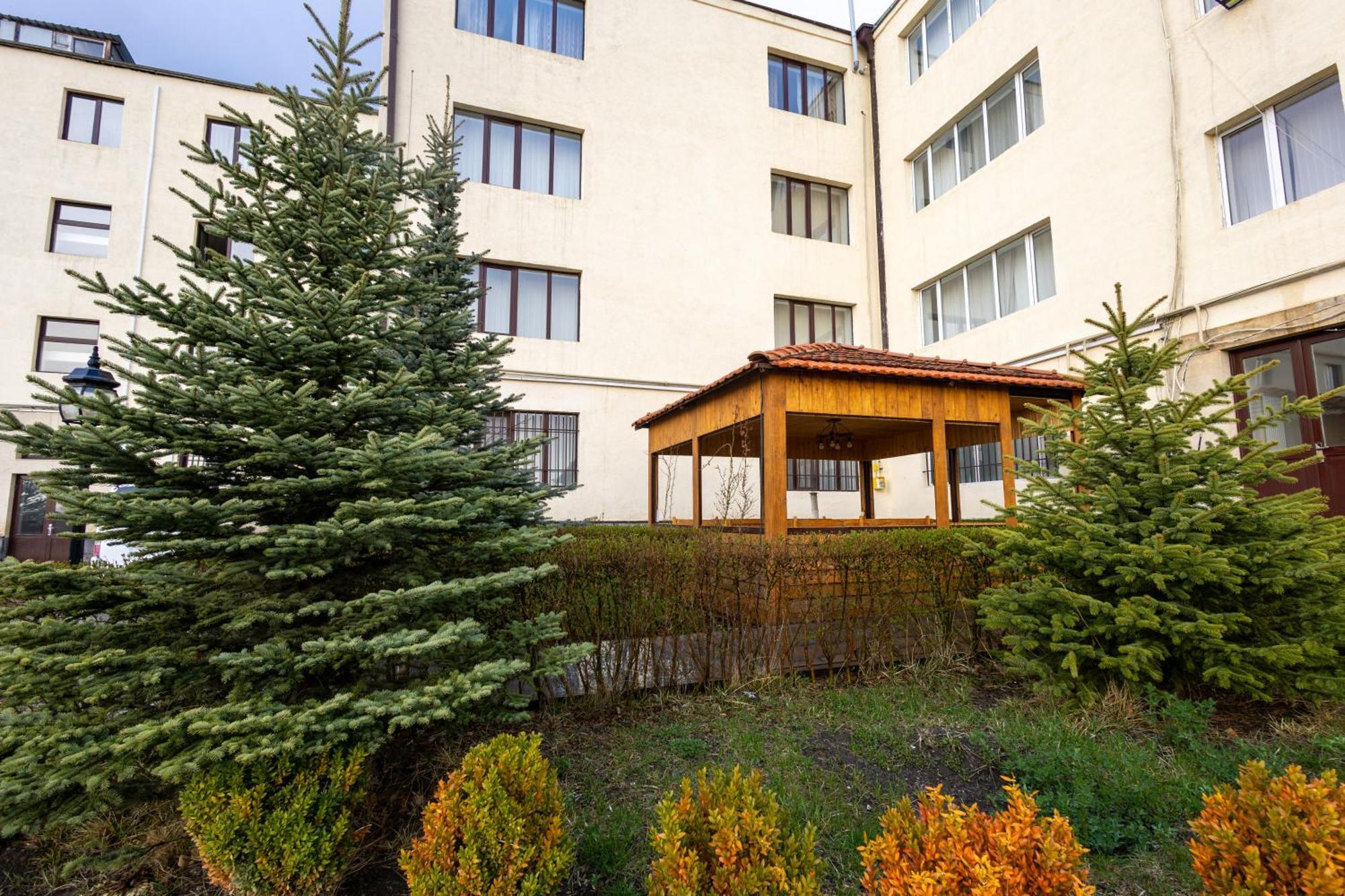 Gyumri Hotel Экстерьер фото