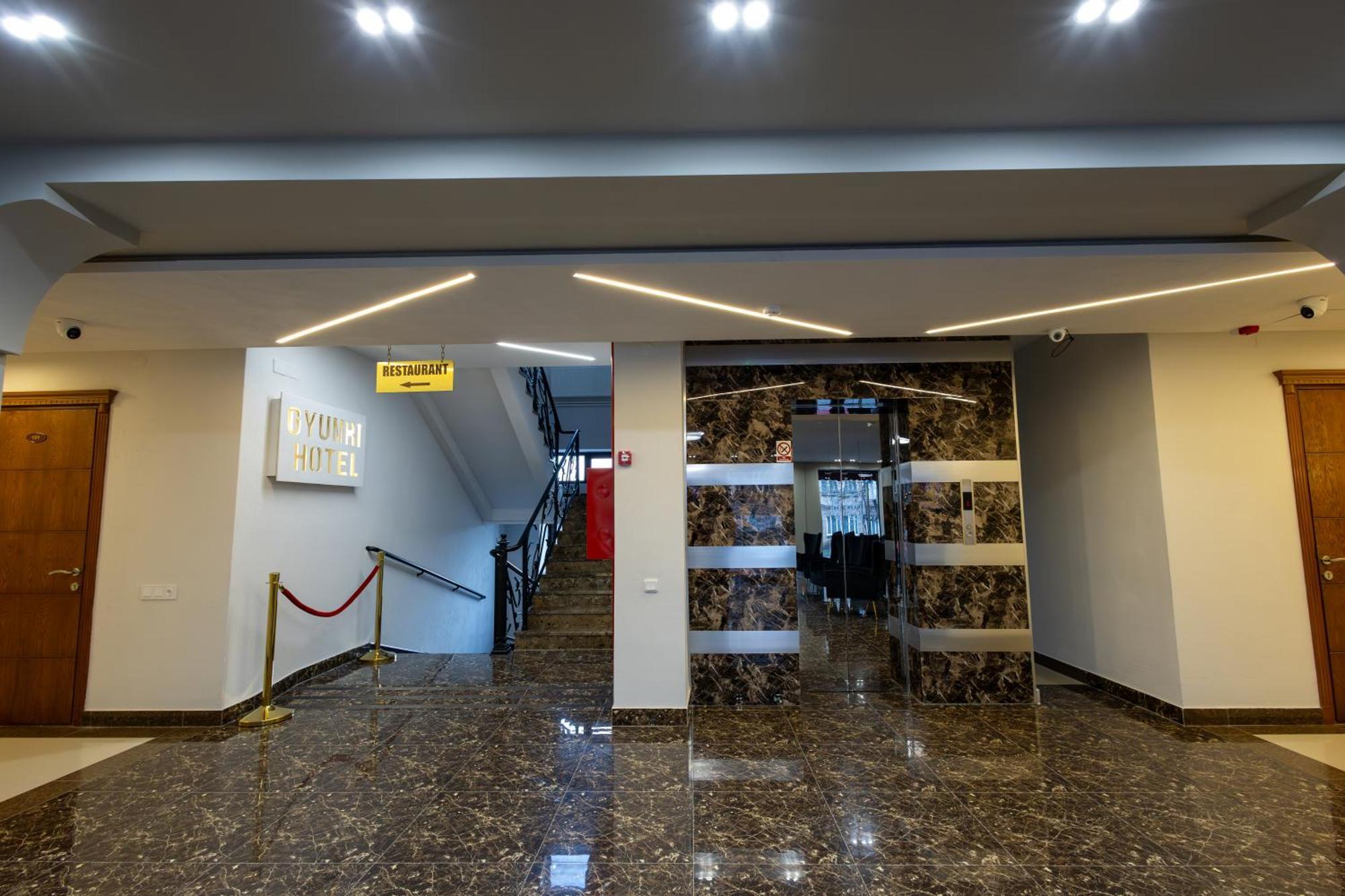 Gyumri Hotel Экстерьер фото