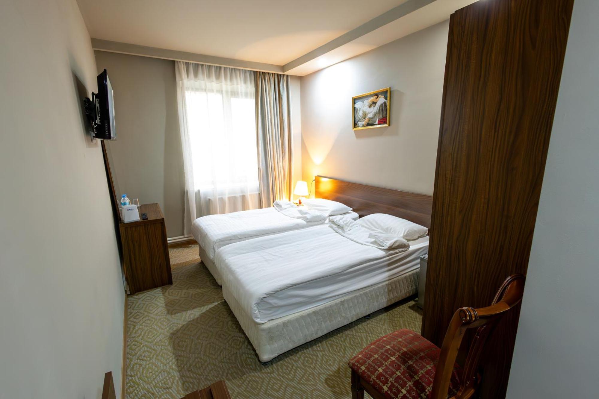 Gyumri Hotel Экстерьер фото