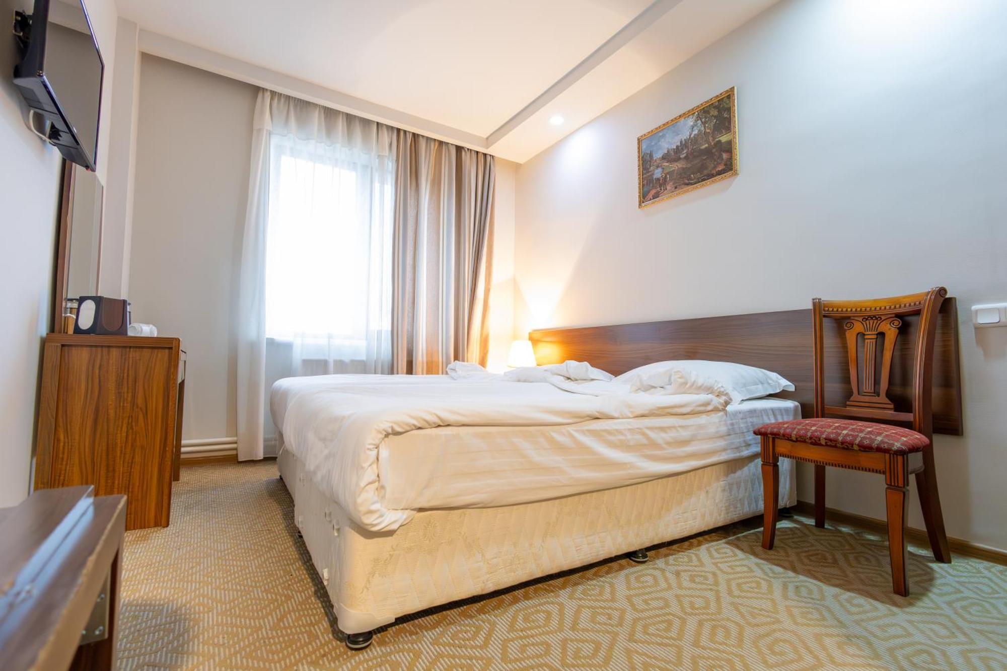 Gyumri Hotel Экстерьер фото