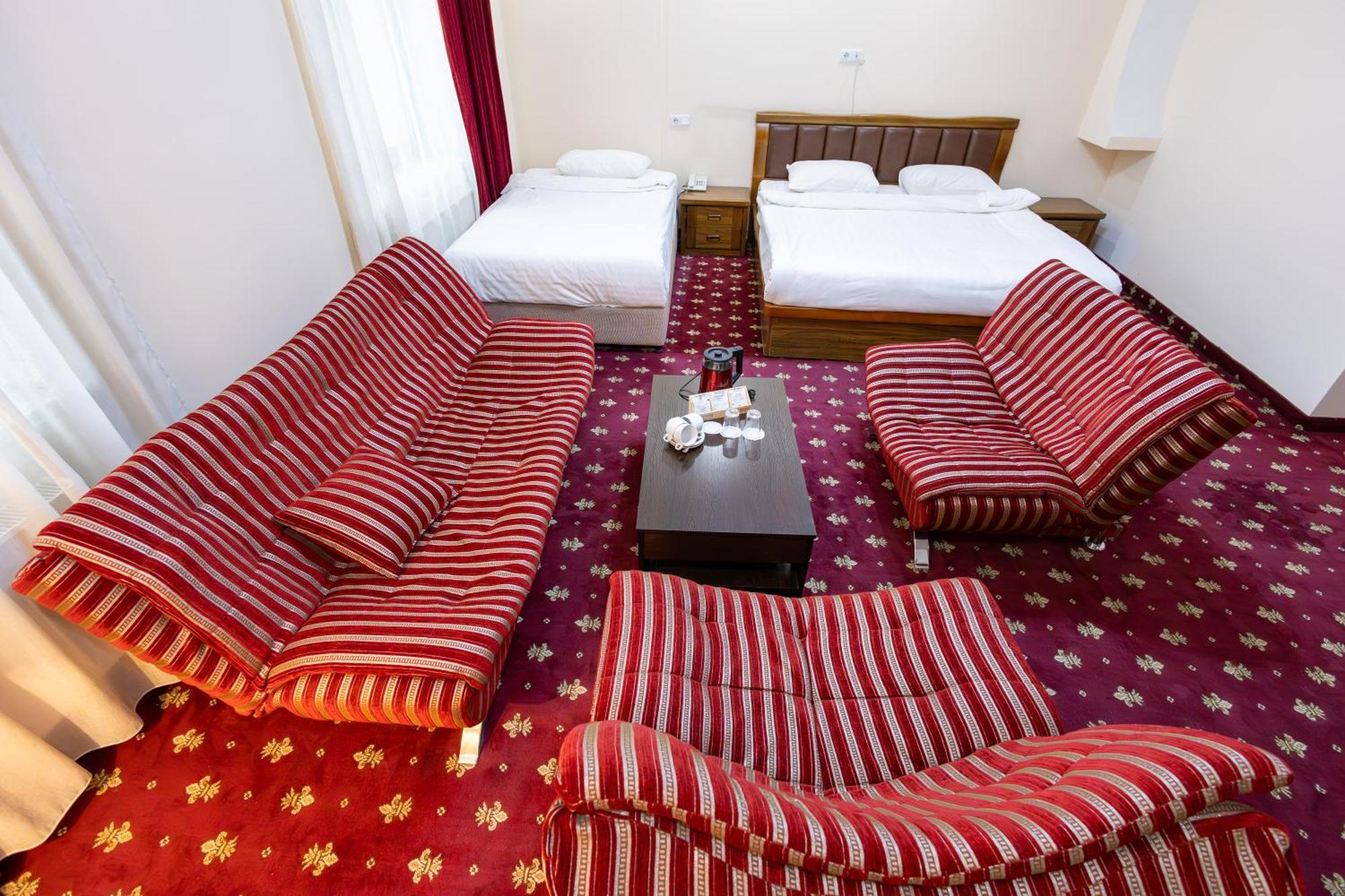 Gyumri Hotel Экстерьер фото